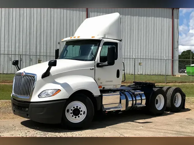 2019 INT LT625 6x4