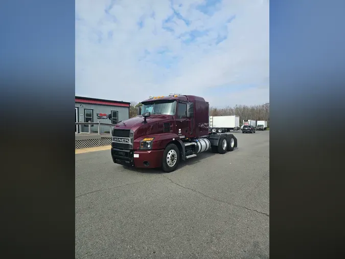 2019 MACK TRUCKS, INC. ANTHEM 64T29091b45ff2554c57174dacd2511370c