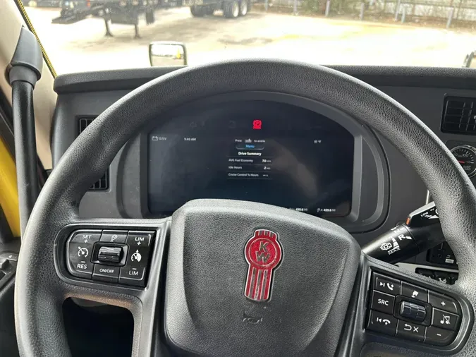 2023 Kenworth T680