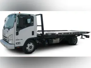 2021 Isuzu NRR