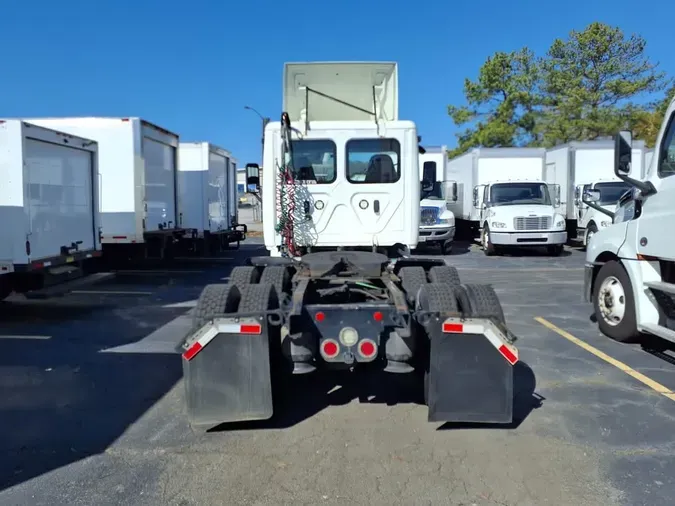 2019 FREIGHTLINER/MERCEDES CASCADIA 125