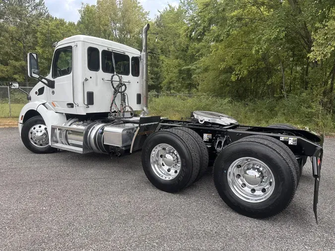 2022 Peterbilt 579