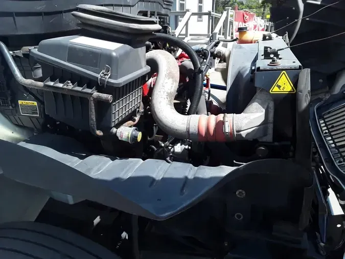 2020 NAVISTAR INTERNATIONAL MV607 (4X2)