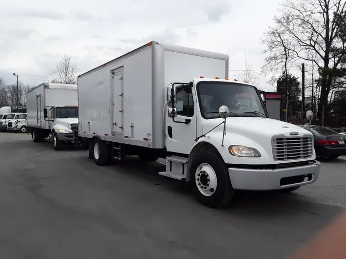 2018 FREIGHTLINER/MERCEDES M2 106