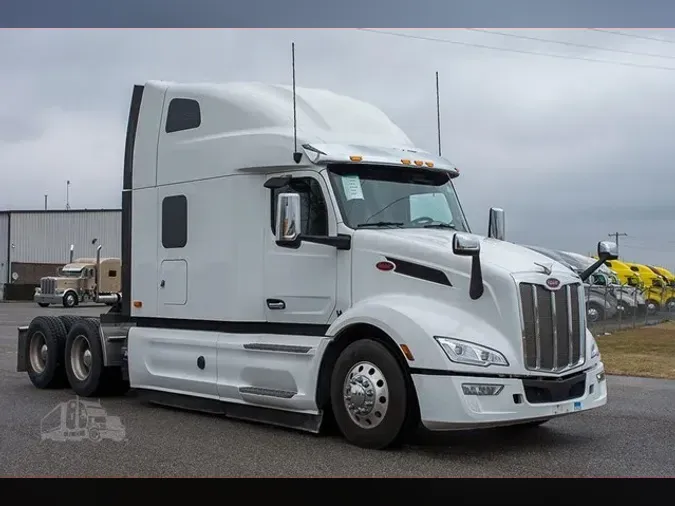 2023 PETERBILT 579