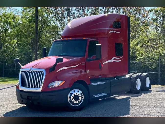 2023 INT LT625 6X4