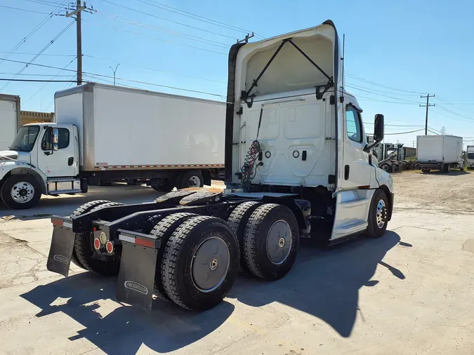 2019 FREIGHTLINER/MERCEDES NEW CASCADIA PX12664