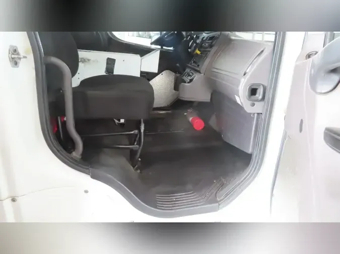 2017 FREIGHTLINER M2 106