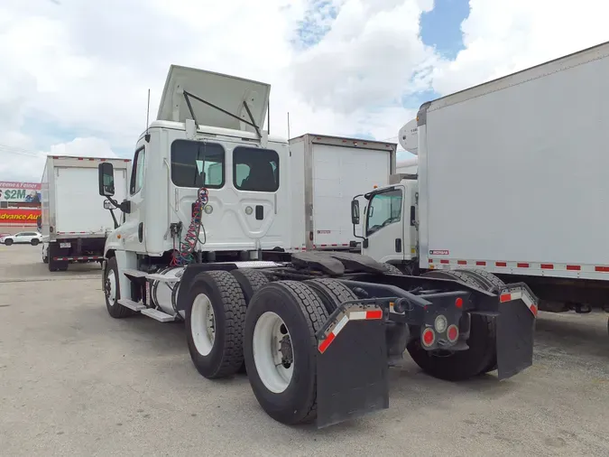 2016 FREIGHTLINER/MERCEDES CASCADIA 125