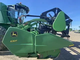 2011 John Deere 630F