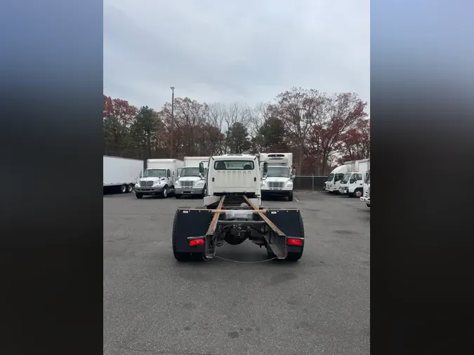 2017 FREIGHTLINER/MERCEDES M2 106