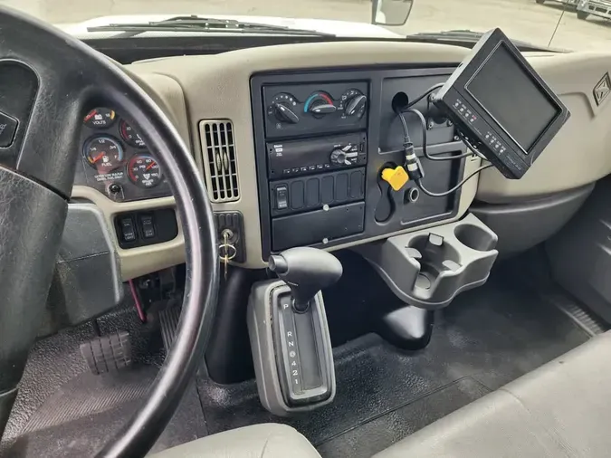 2018 NAVISTAR INTERNATIONAL 4300 LP
