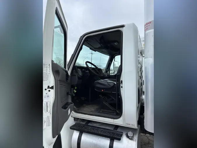 2020 International MV607