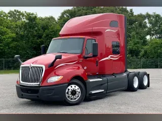 2023 INT LT625 6X4