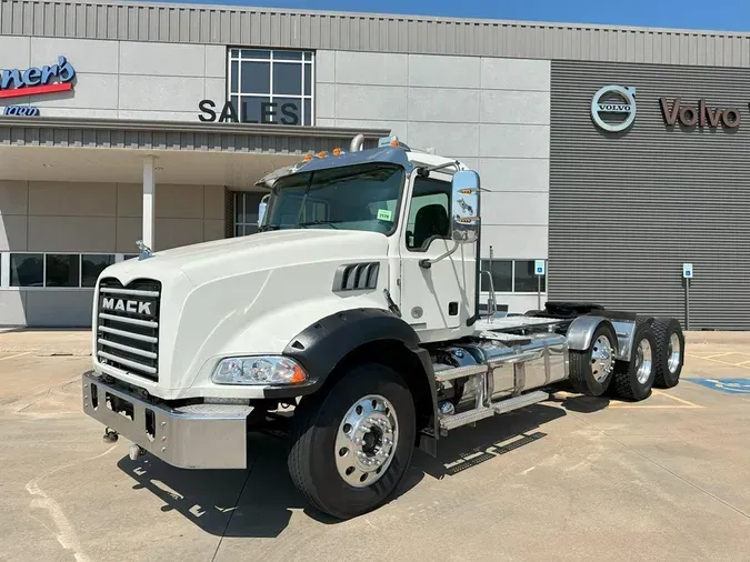 2020 MACK GR64BT292451659f43f67022e1f8a38ce3c666