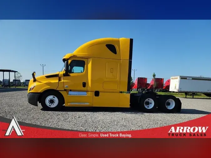 2020 FREIGHTLINER CA126
