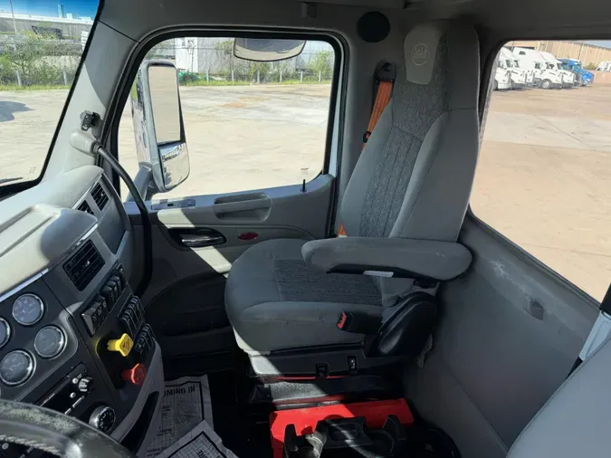 2022 Peterbilt 579