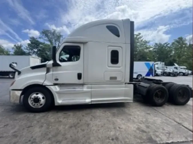 2019 FREIGHTLINER NEW CASCADIA PX12664