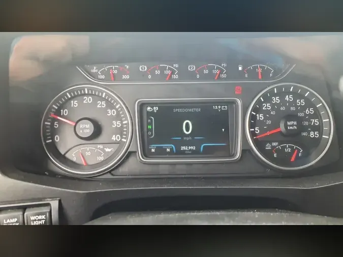 2019 NAVISTAR INTERNATIONAL MV607 (4X2)