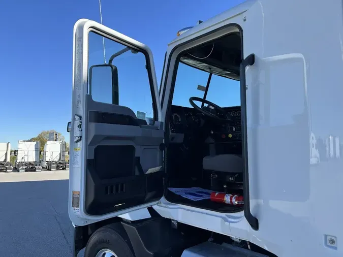 2022 MACK AN64T29323ce929bcbe8734a497042bdd19e4