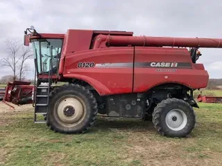 2011 Case IH 8120