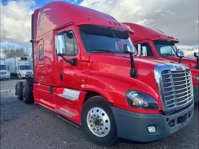 2019 FREIGHTLINER/MERCEDES CASCADIA 125