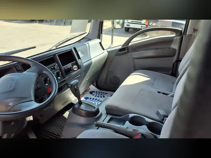 2019 ISUZU NPR HD293cc276f9e79d3f9325dfe138cb6f79
