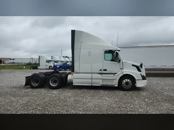 2018 Volvo VNL 740