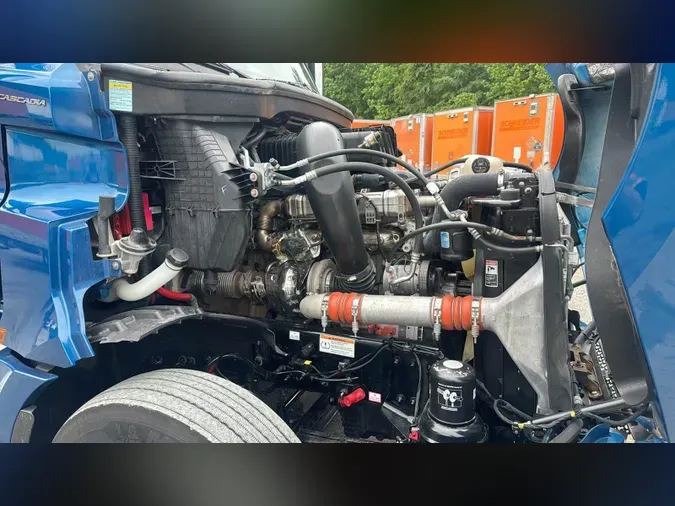 2024 Freightliner Cascadia