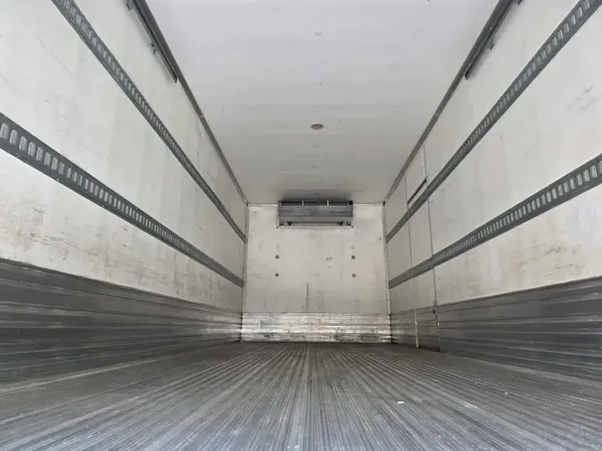 2020 FREIGHTLINER M2 106