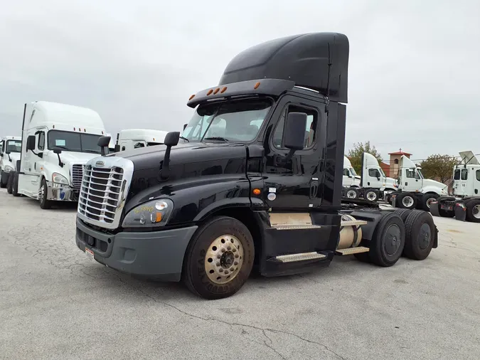 2019 FREIGHTLINER/MERCEDES CASCADIA 12529498f492118b58ec1fd438e4d1683e1