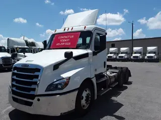 2019 FREIGHTLINER NEW CASCADIA PX12664