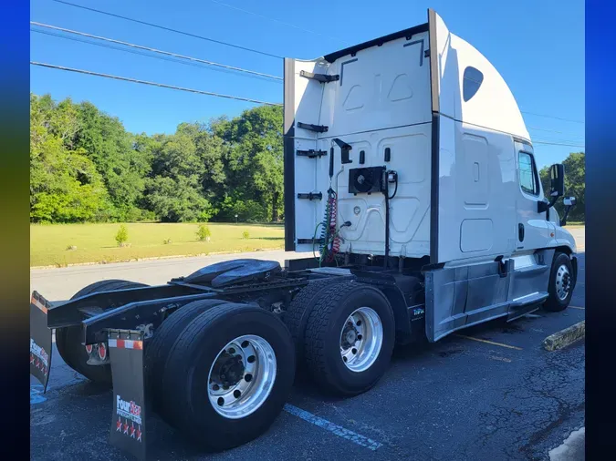 2019 FREIGHTLINER/MERCEDES CASCADIA 125