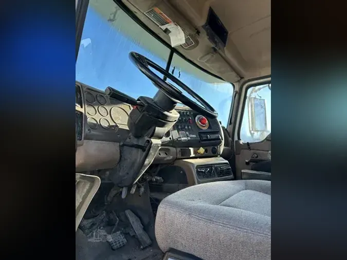 2006 MACK GRANITE CV713