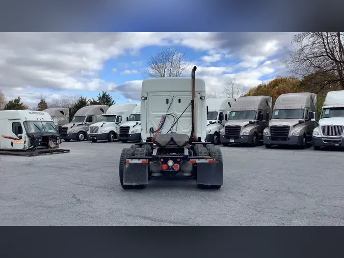 2020 Freightliner Cascadia 126294dc44c159726281bac9d2600cff342