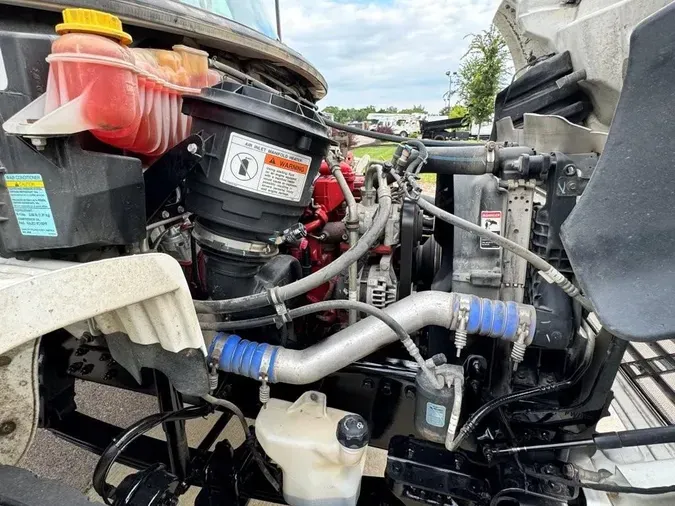 2020 Freightliner Business Class M2 106
