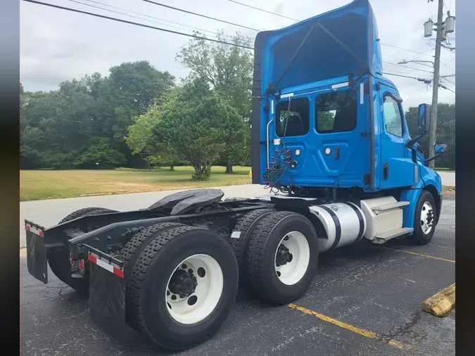 2019 FREIGHTLINER NEW CASCADIA PX12664