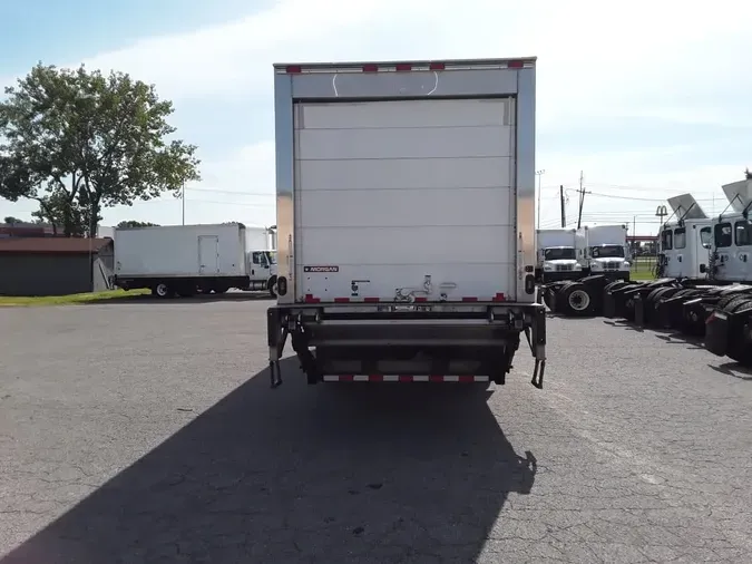 2021 FREIGHTLINER/MERCEDES M2 106