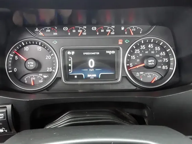 2019 NAVISTAR INTERNATIONAL LT625 DAYCAB T/A