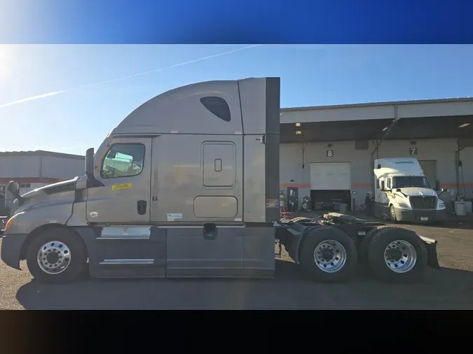 2023 Freightliner Cascadia 1262960d975e28218af16f3002756b73f90