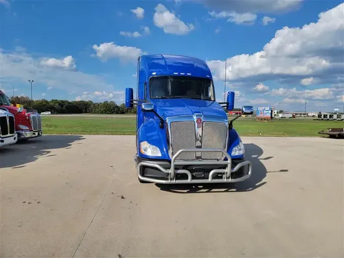 2021 KENWORTH T68029674287eaea49f616dfcab68be7d81f