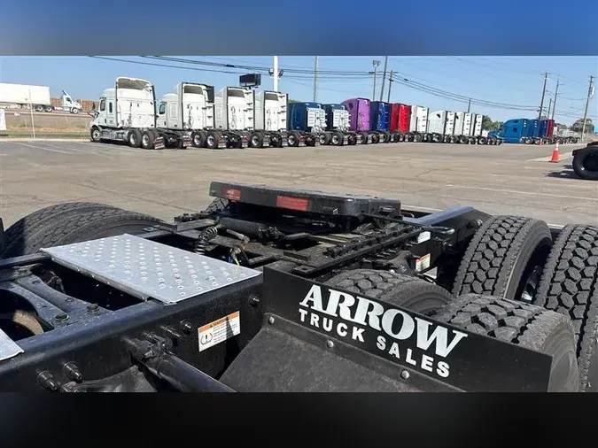 2022 FREIGHTLINER CA126