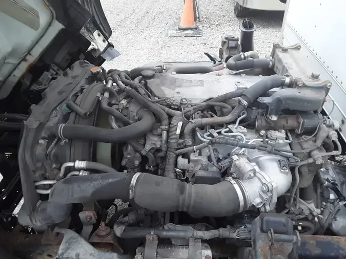 2017 ISUZU NPR HD