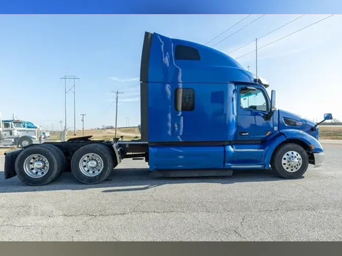 2020 PETERBILT 579