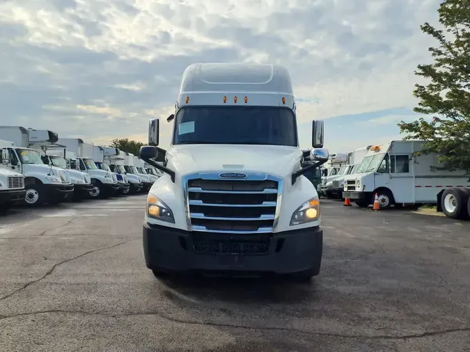 2019 FREIGHTLINER NEW CASCADIA PX12664
