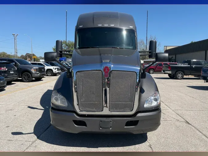 2020 Kenworth T680