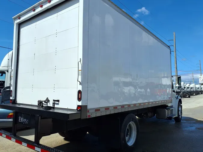 2019 FREIGHTLINER/MERCEDES M2 106