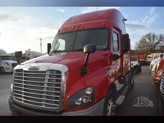 2016 FREIGHTLINER CASCADIA 125