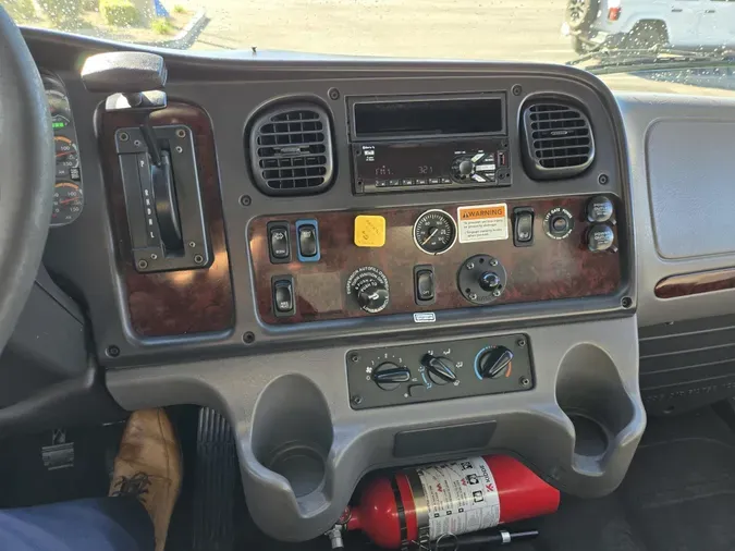 2020 Freightliner Business Class M2 106