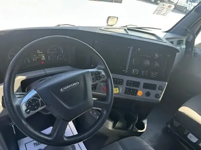 2021 Freightliner Cascadia298077783e3b19243378a9d18986ac3f